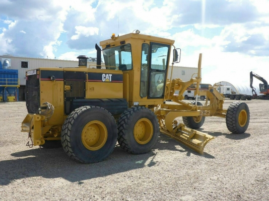 ขาย CAT 160 H ปี 2004 ชม 11000 ชม.