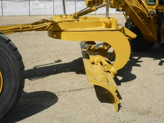 ขาย CAT 160 H ปี 2004 ชม 11000 ชม.