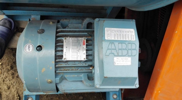 ** เหลือ 1 ตัว ** โบวเวอร์ดูดเป่าอากาศขนาดใหญ่ FA BLOW มอเตอร์ ABB 15 HP 380V โข่งใหญ่ใบโตสภาพใหม่พร้อมใช้