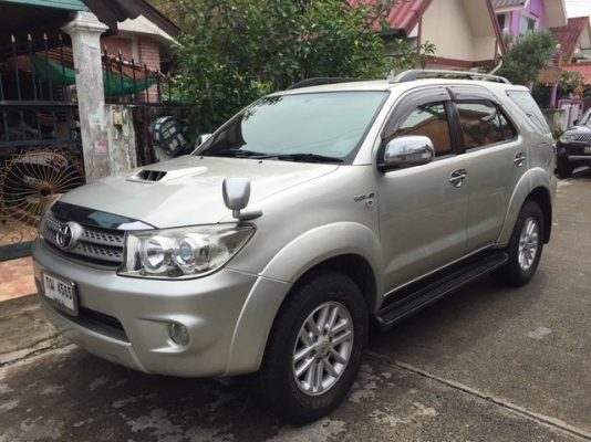 โตโยต้าฟอจูนเนอร์ ดีเซล 3000V ขับ2 ปี 2009
