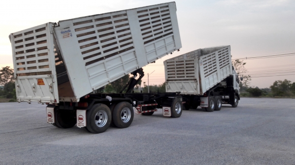 ขายครับ ISUZU 360 ปี56 ปลายปีแม่+ลูก รถวิ่ง158,XXXกิโล สวยพร้อมใช้งานครับ แม่ลูก  ยางเต็ม80\% น้ำหนักบรรทุกได้ 29ตัน