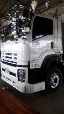 ขายครับ ISUZU 360 ปี56 ปลายปีแม่+ลูก รถวิ่ง158,XXXกิโล สวยพร้อมใช้งานครับ แม่ลูก  ยางเต็ม80\% น้ำหนักบรรทุกได้ 29ตัน