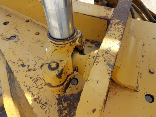 มาใหม่ !! ขายรถเกรด Caterpillar 140H นำเข้าจาก USA แท้ 1000\% Serial 2ZK013xx สภาพสวย ไม่เคยใช้งานในไทย