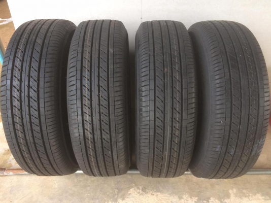ล้อเดิม Revo 5 รู ป้ายแดง สี ตุ่ม อยู่ครบ ยาง Dunlop 215/65/16ปี17 วิ่งมา10กิโล ล้อเดิม Revo 5 รู ป้ายแดง สี ตุ่ม อยู่ครบ ยาง Dunlop 215/65/16ปี17 วิ่งมา10กิโล