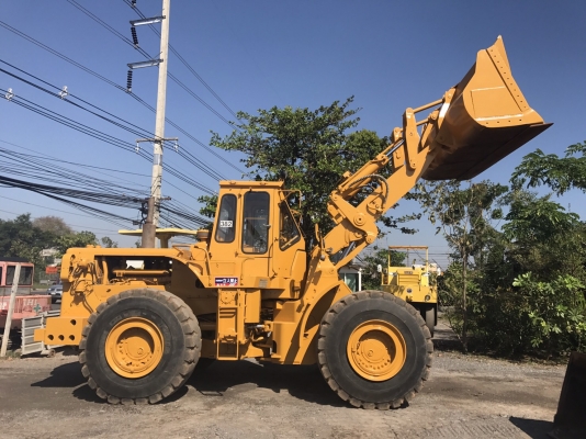 ขายรถตักล้อยาง CATERPILLAR 980B สภาพพร้อมใช้งาน รถนำเข้าจากญี่ปุ่นแท้ๆ ติดต่อ 063-9316985 ID LINE : 0639316985 ครับ