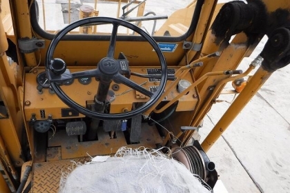 ขายรถตัก KOMATSU SD25P-1 เครื่อง อีซุซู 6BD1 สมบูรณ์พร้อมใช้ครับ FROM JAPAN ติดต่อ 063-9316985 ID LINE : 0639316985 ครับ