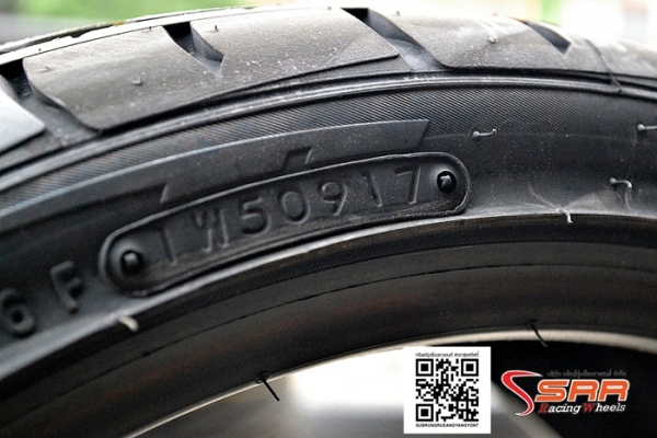 TOYO T1R 215/35ZR18 เส้นละ 5,300 บาท