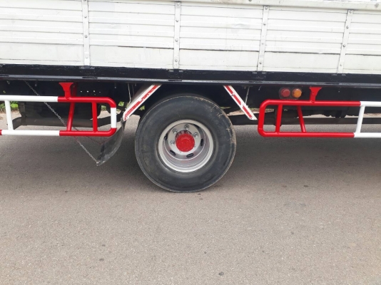 HINO 6ล้อ 195แรง ยาว 6.2 เมตร ยาง 825/16 เครื่องดี ยางดี ครัทซีสวย ขาย 580,000 บาท ศุภากร 081-190310