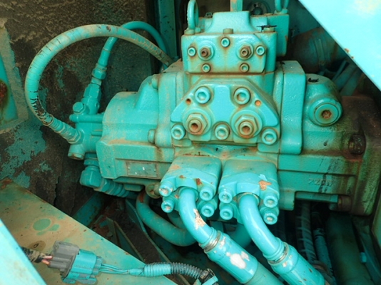 ขายรถขุดเก่าญี่ปุ่น kobelco sk120-3Lc รถสวยพร้อมใช้ สนใจติดต่อสอบถาม 092-3309229 อีด