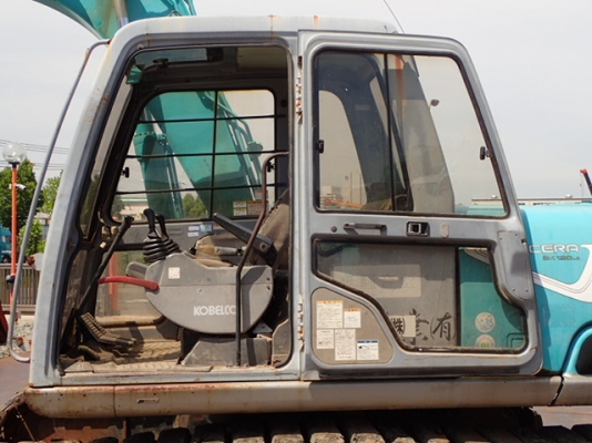 ขายรถขุดเก่าญี่ปุ่น kobelco sk120-3Lc รถสวยพร้อมใช้ สนใจติดต่อสอบถาม 092-3309229 อีด