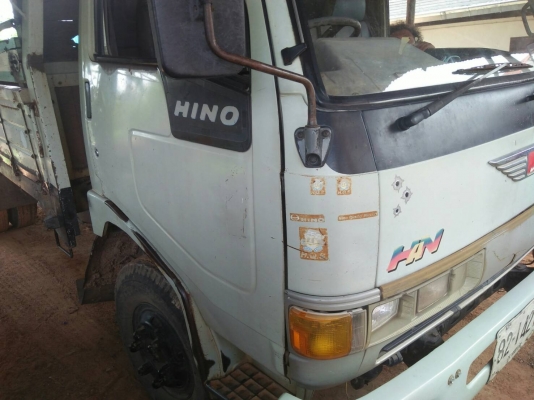 ขายรถบรรทุก HINO FB2GLA เครื่อง 120 WO4D รถปี 39 F หลัง รถป้ายแดงมือเดียว เอกสารครบพร้อมโอน ขายรถบรรทุก HINO FB2GLA เครื่อง 120 WO4D รถปี 39 F หลัง รถป้ายแดงมือเดียว เอกสารครบพร้อมโอน
