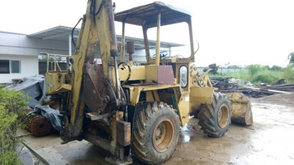ขายรถตักเอวอ่อน ตักหน้าขุดหลัง Komatsu507 สภาพสวยพร้อมใช้ ต่อคุณอ๊อฟพิจิตร086-737-9991 ขายรถตักเอวอ่อน ตักหน้าขุดหลัง Komatsu507 สภาพสวยพร้อมใช้ ต่อคุณอ๊อฟพิจิตร086-737-9991