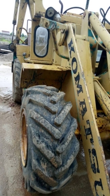 ขายรถตักเอวอ่อน ตักหน้าขุดหลัง Komatsu507 สภาพสวยพร้อมใช้ ต่อคุณอ๊อฟพิจิตร086-737-9991