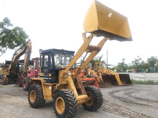 ขายรถตัก KOMATSU 507 สมบูรณ์พร้อมใช้ครับ FROM JAPAN ติดต่อ 063-9316985 ID LINE : 0639316985 ครับ