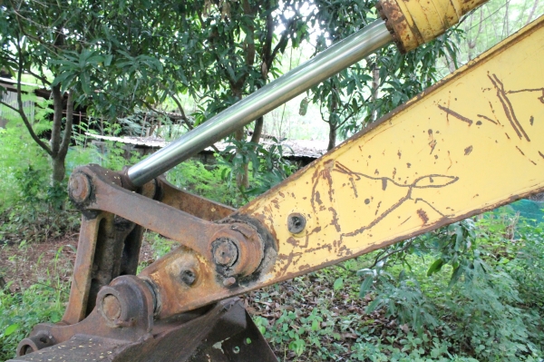 ขาย KOMATSU PC200-5 ขาย KOMATSU PC200-5