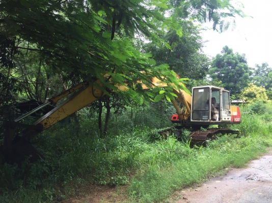ขาย KOMATSU PC200-5 ขาย KOMATSU PC200-5