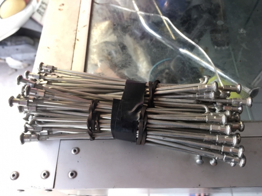 ซี่ลวด Honda wave เดิม2 ชุด 240.-