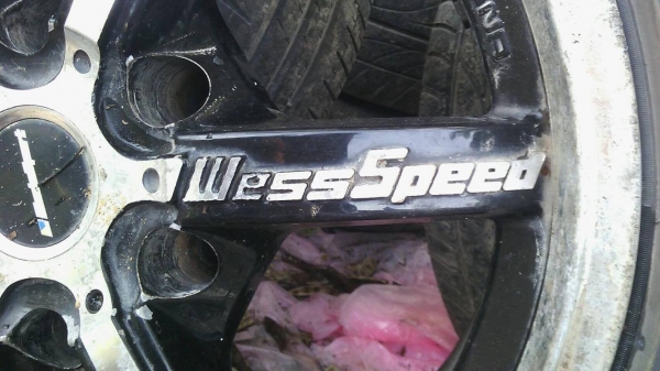 ขายล้อแม็กพร้อมยางขอบ17X71/2อ๊อฟเซ็ท20...6รู รถกระบะรถตู้ใส่ได้เลย ขายล้อแม็กพร้อมยางขอบ17X71/2อ๊อฟเซ็ท20...6รู รถกระบะรถตู้ใส่ได้เลย