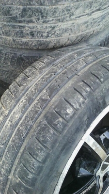 ขายล้อแม็กพร้อมยางขอบ17X71/2อ๊อฟเซ็ท20...6รู รถกระบะรถตู้ใส่ได้เลย