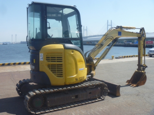 Komatsu PC30MR-2 เก่าญี่ปุ่น แทรคเหล็กหุ้มก้อนยาง หัวเก๋งยกได้ Komatsu PC30MR-2 เก่าญี่ปุ่น แทรคเหล็กหุ้มก้อนยาง หัวเก๋งยกได้