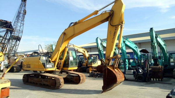 โปรโมชั่นสิ้นปี เคลียสต็อก ขายแบคโฮ SUMITOMO SH200-5  รถปี 2012 ชั่วโมงทำงาน 5,789 ชั่วโมง ปีใหม่ๆราคาสวยๆ โทร 061-4194021 พรภวิษย์