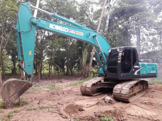 ขายด่วน รถแบคโฮ KOBELCO SK200-8 Yn12 SuperXM ใช้งาน 4 พันชั่วโมง (ยังอยู่ในระยะPM) ขายด่วน รถแบคโฮ KOBELCO SK200-8 Yn12 SuperXM ใช้งาน 4 พันชั่วโมง (ยังอยู่ในระยะPM)