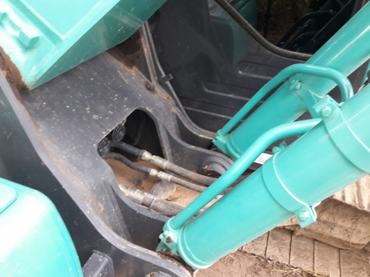 ขายด่วน รถแบคโฮ KOBELCO SK200-8 Yn12 SuperXM ใช้งาน 4 พันชั่วโมง (ยังอยู่ในระยะPM)