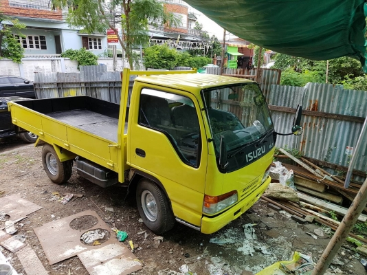 ขาย ISUZU NKR ขาย ISUZU NKR