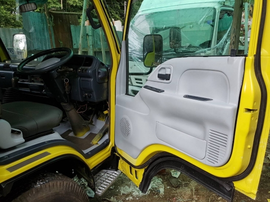 ขาย ISUZU NKR ขาย ISUZU NKR