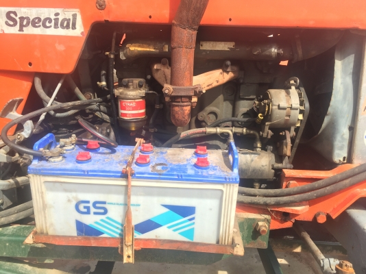 แมสซี่ 165 60 แรงม้า สภาพพร้อมใช้งาน แมสซี่ 165 60 แรงม้า สภาพพร้อมใช้งาน