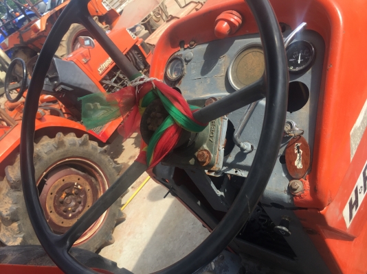 แมสซี่ 165 60 แรงม้า สภาพพร้อมใช้งาน แมสซี่ 165 60 แรงม้า สภาพพร้อมใช้งาน