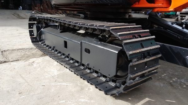 ขาย รถขุด HITACHI รุ่น ZX30 มือสองญี่ปุ่น แทรกเหล็ก สลักบูท เอวแน่น 100\% ทำงานไวดี ทุกระบบ สวยพร้อมใช้งาน มือถือ/LINE ID : 0818753444