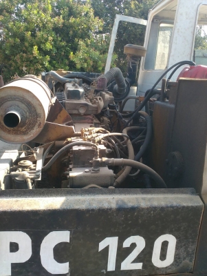 ขาย Komatsu pc100-3