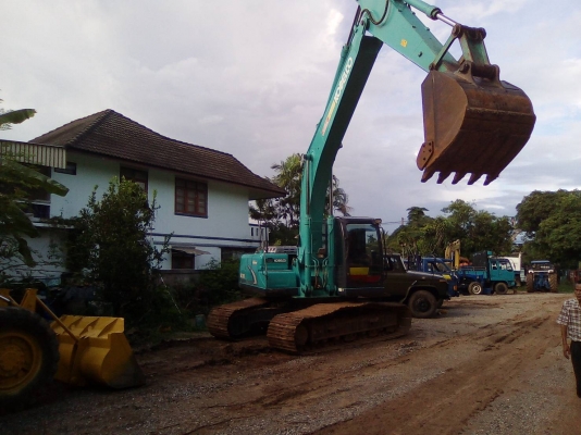 ขาย แบคโฮ KOBELCO SK200-8 YN12 ปี 56 รถสวยใช้งานน้อยแค่ 7,990 ชม. เครื่องดี ปั้มแรง ช่วงล่างเต็ม เอกสารเล่มทะเบียนครบ