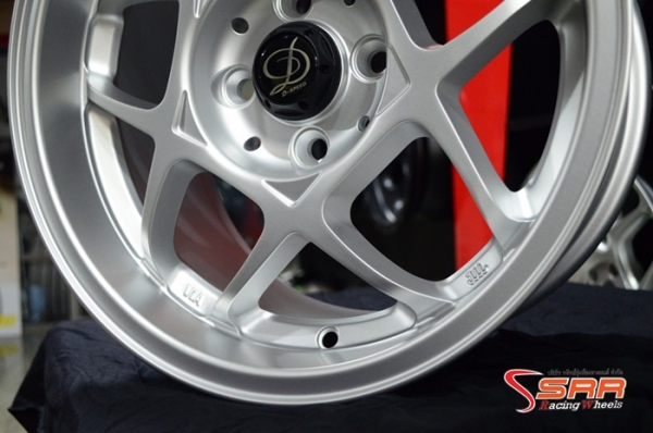 ล้อแม็กซ์ SPEED 5 ขอบ15 พร้อมยางเพียงชุดละ 12,500 บาท ล้อแม็กซ์ SPEED 5 ขอบ15 พร้อมยางเพียงชุดละ 12,500 บาท