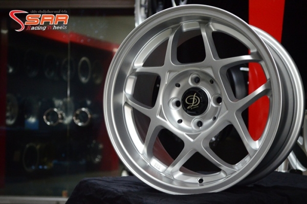 ล้อแม็กซ์ SPEED 5 ขอบ15 พร้อมยางเพียงชุดละ 12,500 บาท