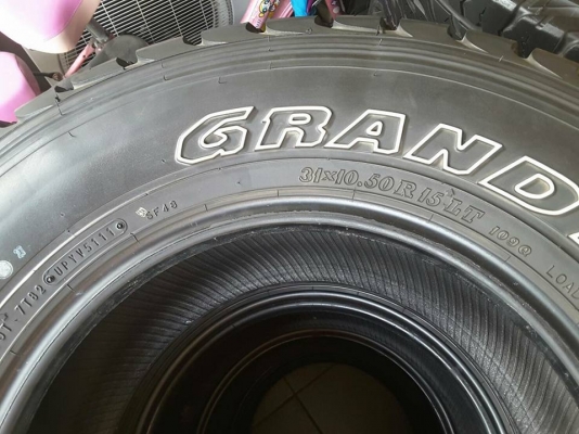 Dunlop AT 31-10.5-15 สิ้นปี11 สภาพสวยๆ 1ชุด Dunlop AT 31-10.5-15 สิ้นปี11 สภาพสวยๆ 1ชุด