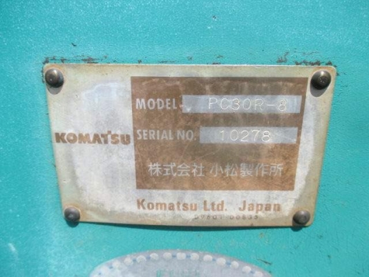 ขายรถขุด komatsu pc 30r8  ( มีลายหัวเจาะ ) S/No: 10278   E/No: 3D84E-3F-14042 รถเก่านอก แท้ ราคา 450,000 บาท พร้อมทำสี เช็คระบบ ทั้งคัน โทร:096-5411713 หรือ 092-5768909 (เสี่ยบาส)