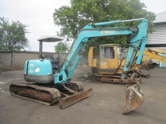 ขายรถขุด KOBELCO SK45SR   ( มีลายหัวเจาะ) S/No: PY-06367   E/No:  4TNE88-YBB-14259 รถเก่านอก แท้ ราคา 480,000บาท ( สีตามสภาพ )พร้อม เช็คระบบ ทั้งคัน  โทร:096-5411713 หรือ 092-5768909(เสี่ยบาส)