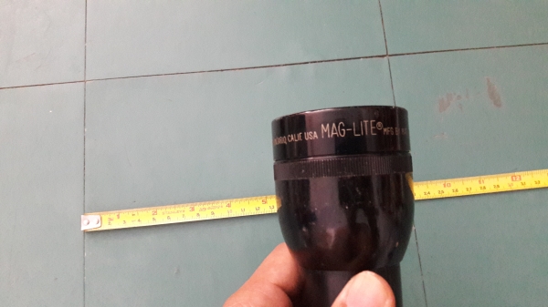ขายไฟฉายMAG-LITE Made in USA. ขนาด4ท่อน ขายไฟฉายMAG-LITE Made in USA. ขนาด4ท่อน