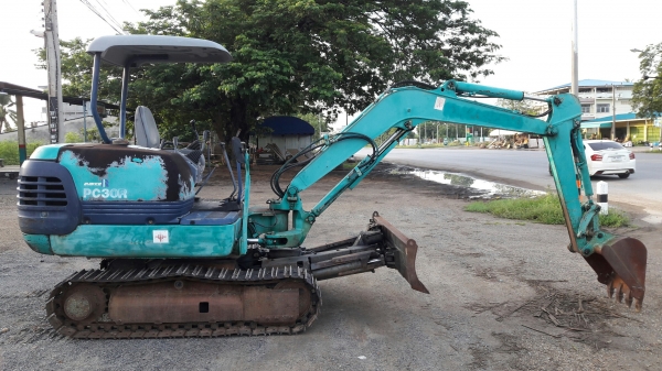 รถขุด Komatsu PC30R-8 เก่าญี่ปุ่นแท้ ใบมีด6ทิศทาง