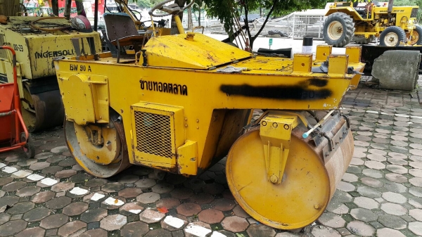 ขายรถบด 3 ตันมีทะเบียน