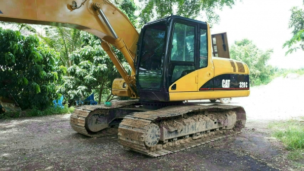 ขายด่วน!! Cat 320C สเป็คญี่ปุ่นสภาพสวยค่ะ ขายด่วน!! Cat 320C สเป็คญี่ปุ่นสภาพสวยค่ะ