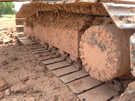 ขายด่วน KOMATSU PC200-6สภาพพร้อมใช้งาน เครื่องปั้มดี ไฟฟ้าตัด รถทำงานดีไม่โหลด เร็วแรง โซ่ช่วงล่างสวย เอวแน่น รถพร้อมทำงาน เอกสารสัญญาซืัอขาย สนใจสอบถาม 093-0764943  088-3223272 k ตั้ม
