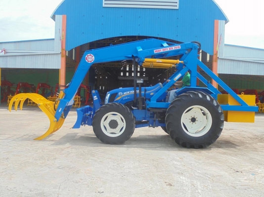 ขายเครื่องคีบอ้อย ติดรถไถNew Holland 75แรง สภาพใหม่มือ1