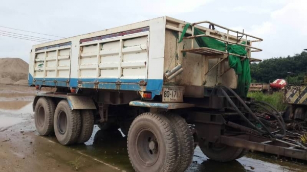 ขายด่วน ISUZU DEGA 270 ปี47ดั้มแม่ลูก หินทราย เครื่องเกียร์ดี คัชชีสวย เอกสารเล่มทะเบียน สนใจสอบถาม 