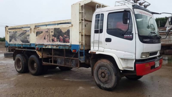 ขายด่วน ISUZU DEGA 270 ปี47ดั้มแม่ลูก หินทราย เครื่องเกียร์ดี คัชชีสวย เอกสารเล่มทะเบียน สนใจสอบถาม 