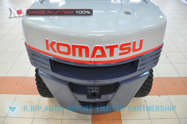 ขายรถโฟล์คลิฟท์มือสอง KOMATSU รุ่น FD25-11-440960 นำเข้าจากประเทศญี่ปุ่น 100\% ไม่เคยใช้งานในไทย