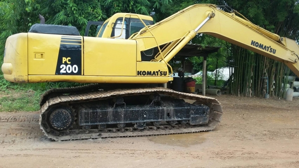 ขายด่วน!! KOMATSU PC200-6 สภาพสวยมากค่ะ