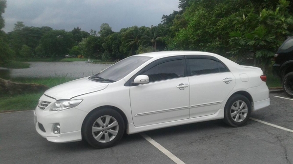 ขาย toyota altis 2010
